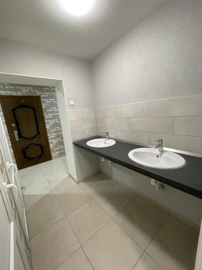 Апартаменты Проспект Победы 101 Tschernihiw Exterior foto
